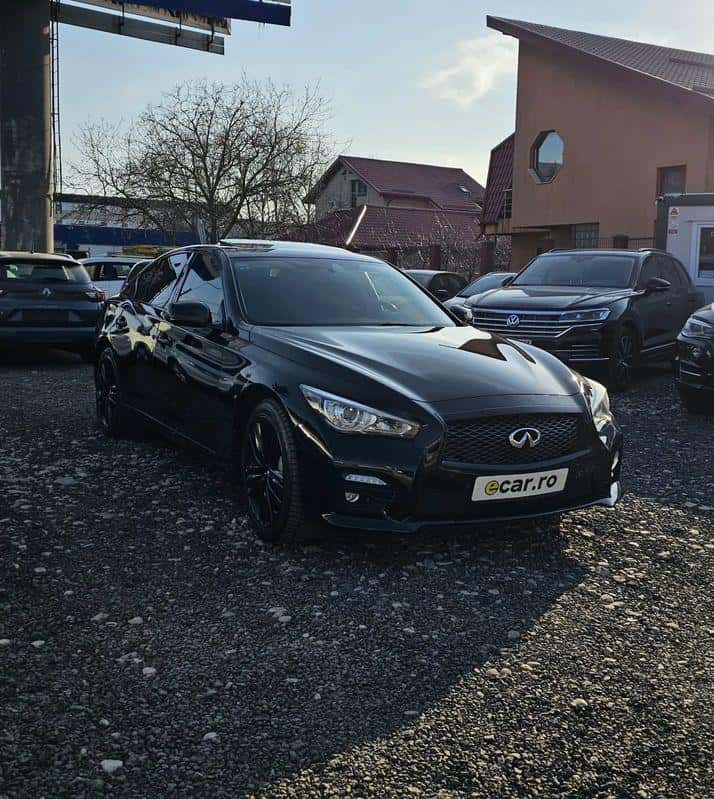 Infiniti Q50
