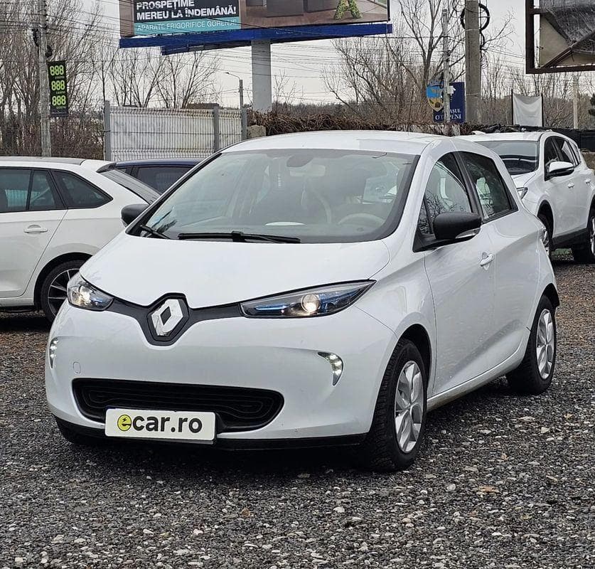 Renault ZOE — 1/13