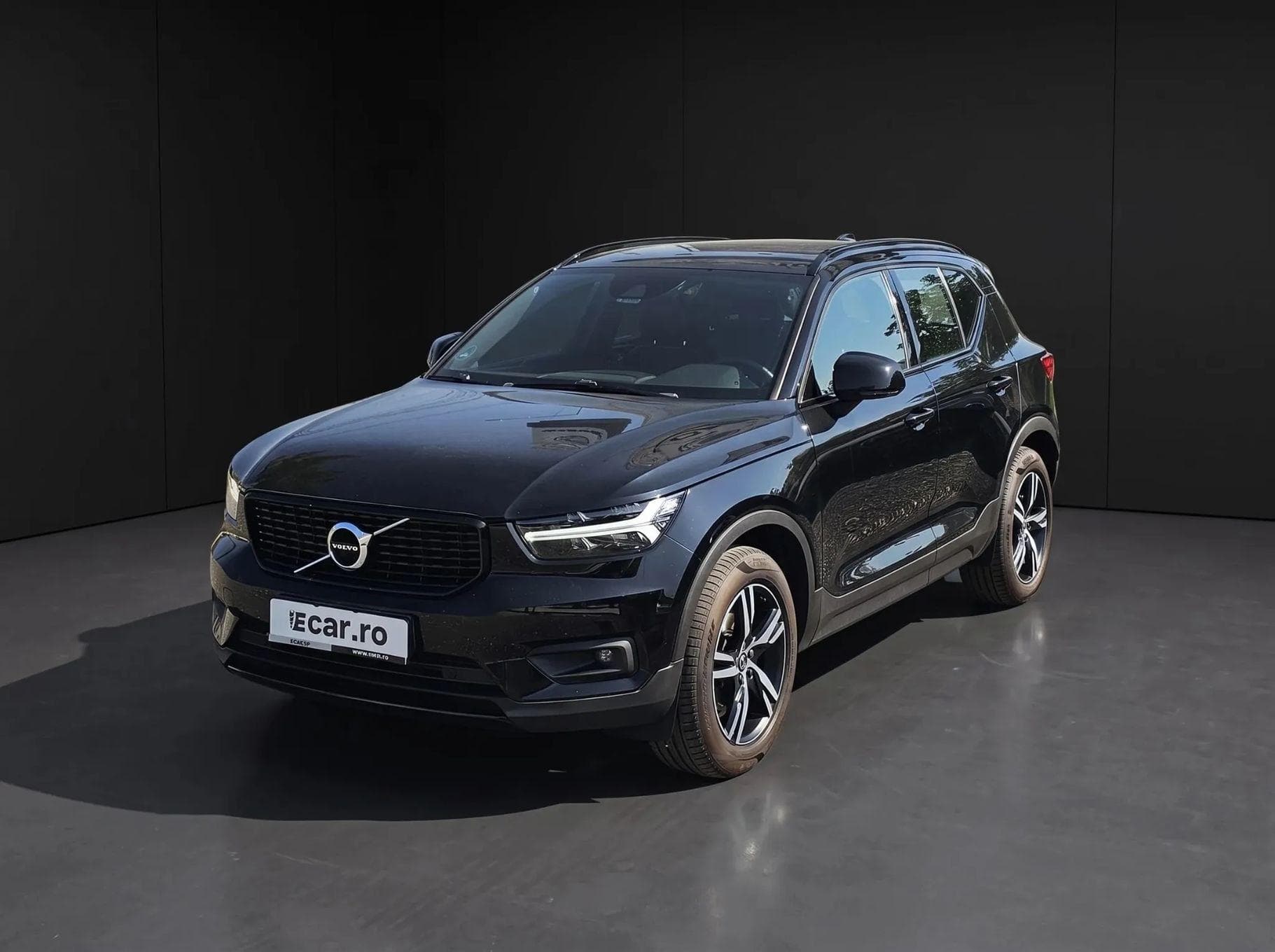 Volvo XC 40 T3 Geartronic RDesign — 1/23