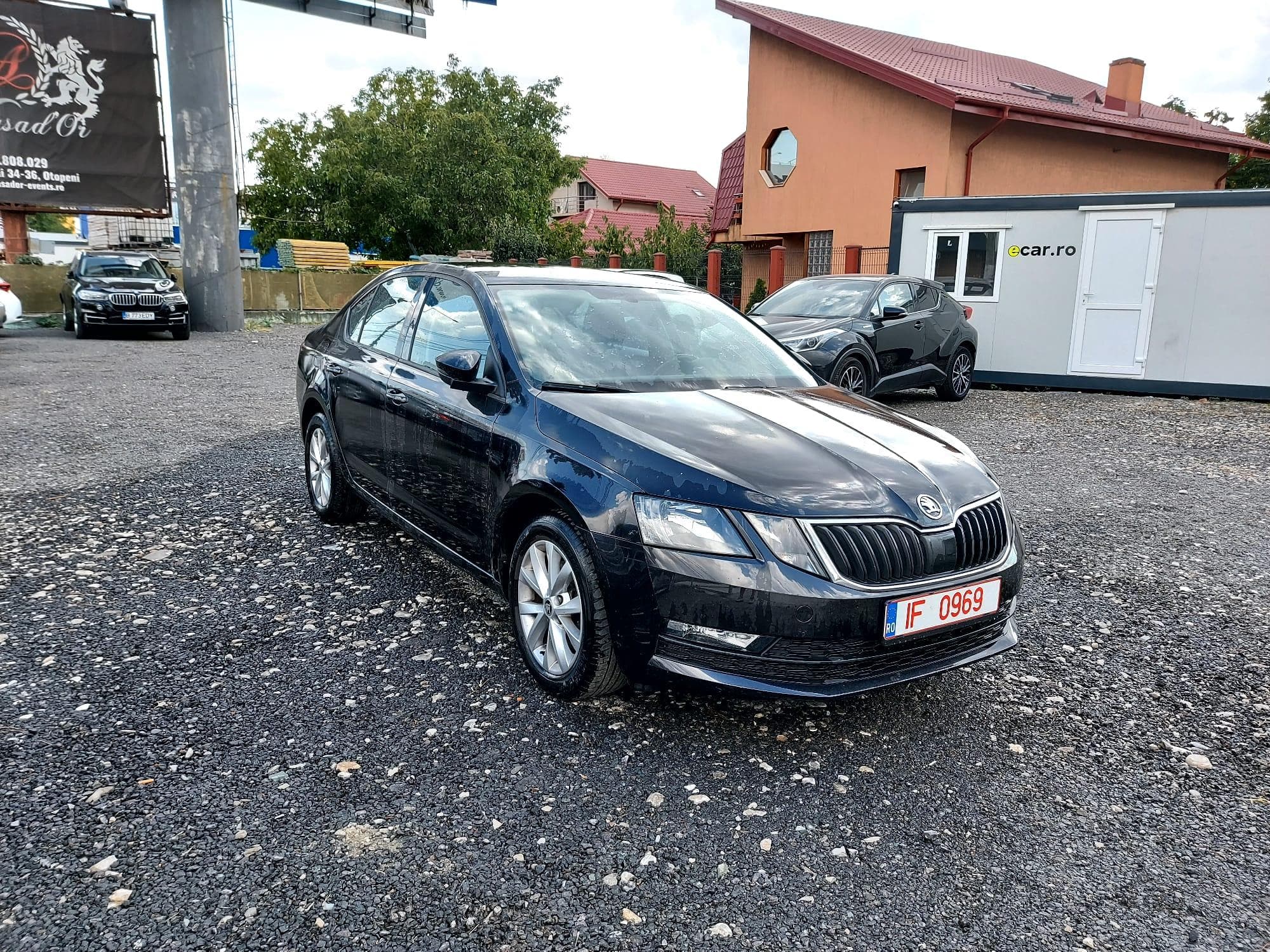 Skoda Octavia — 1/10