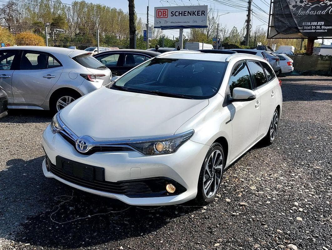 Toyota Auris — 1/15