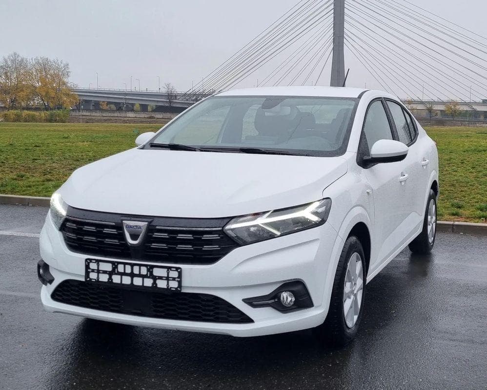 Dacia Logan — 1/10