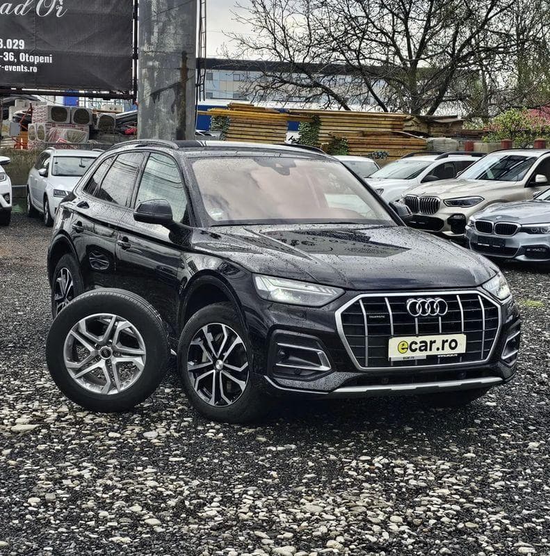 Audi Q5 50 TFSI e quattro S tronic PHEV Advanced — 1/25