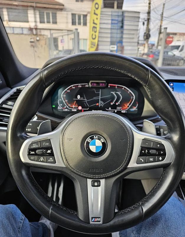 BMW X5 — 1/17