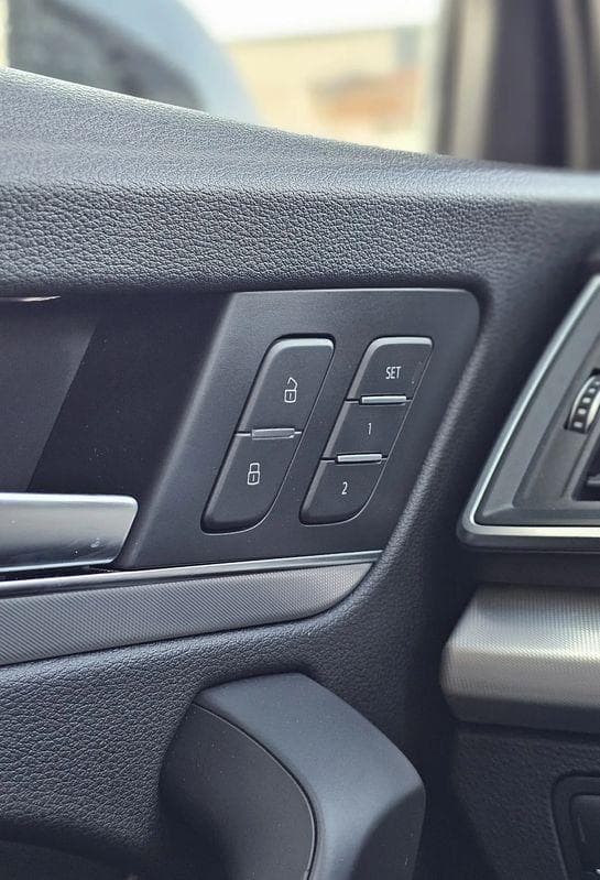 Audi Q5 — 1/21