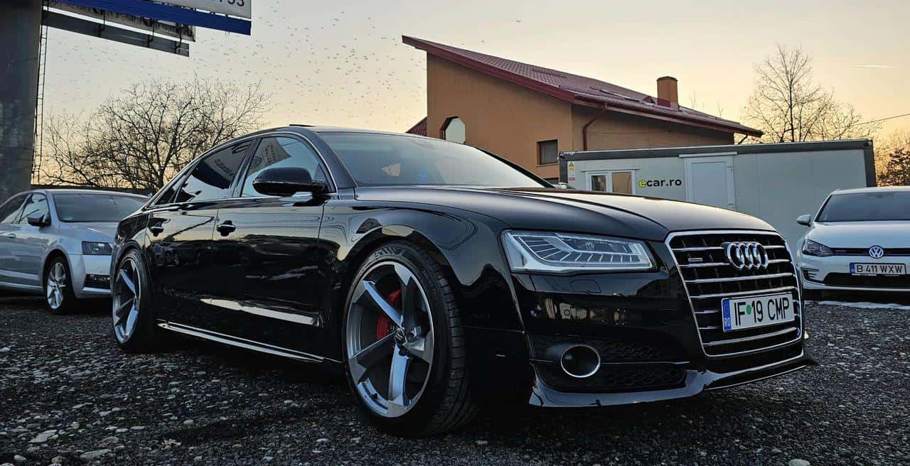 Audi A8