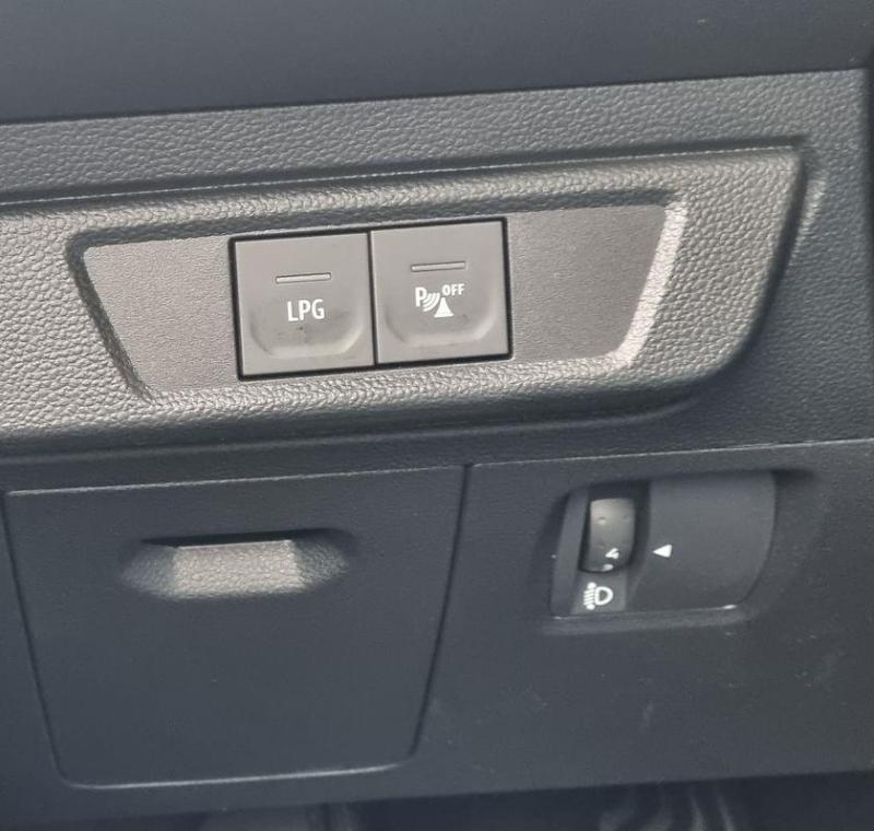 Car Thumb