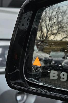 Car Thumb
