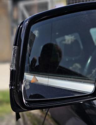 Car Thumb
