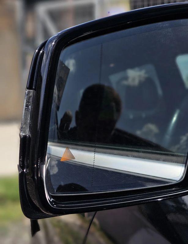 Car Thumb